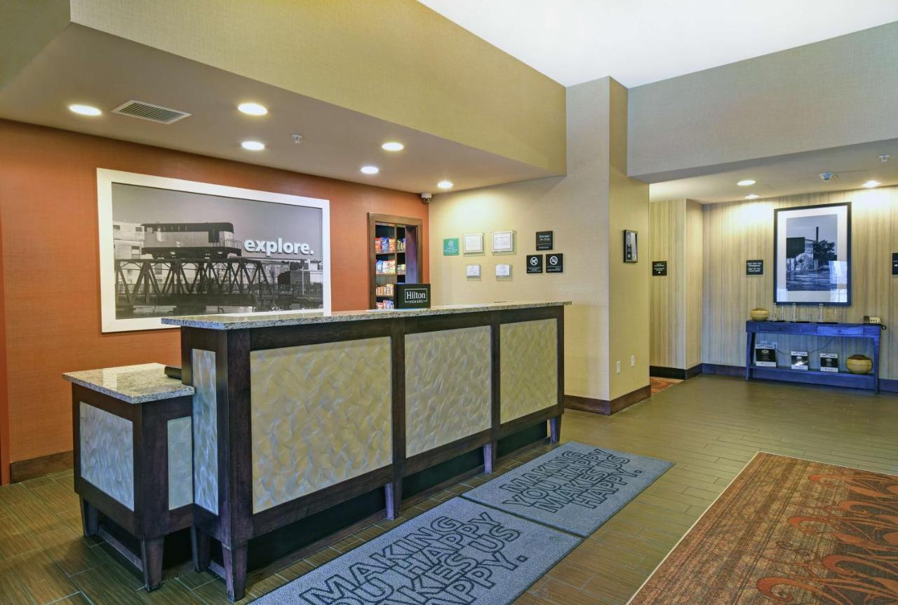 Hampton Inn Beloit Luaran gambar